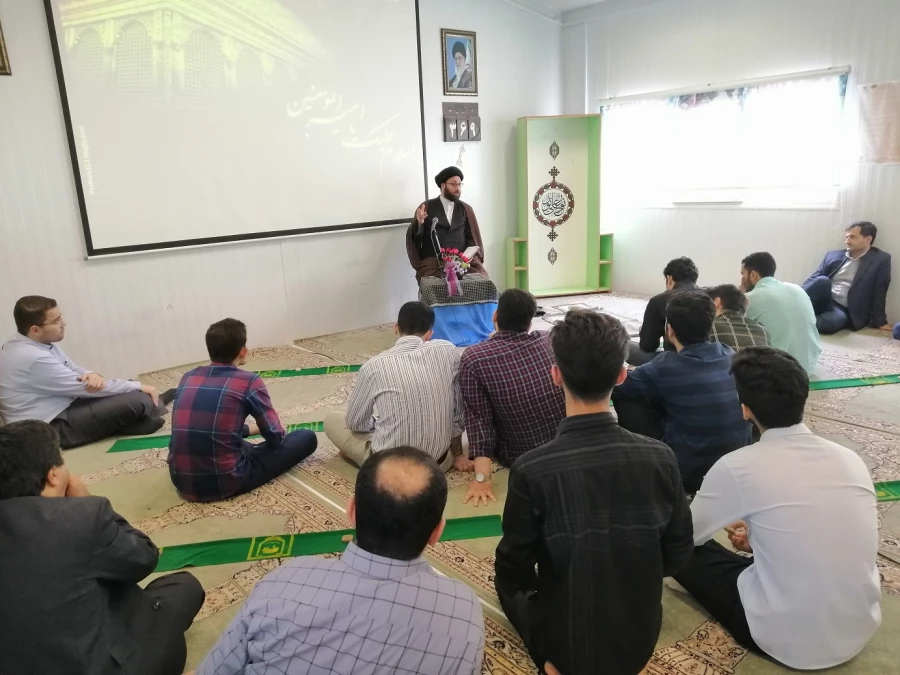 مراسم ویژه شهادت امام علی (ع)