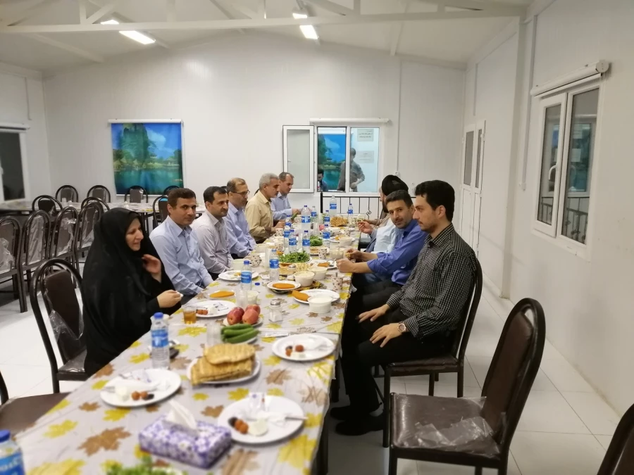 مراسم افطاری ماه خدا