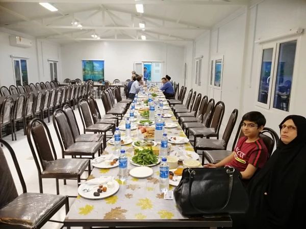 مراسم افطاری ماه خدا