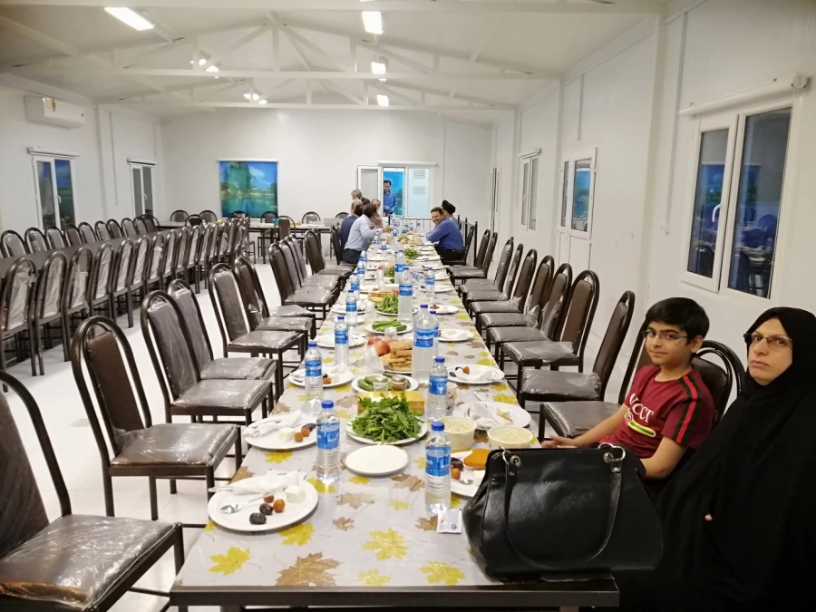 مراسم افطاری ماه خدا