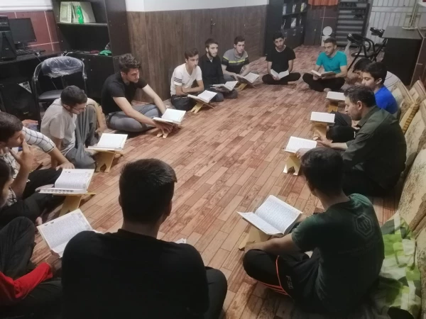 برگزاری اولین جلسه آموزش قرآن کریم در سرای دانشجویی