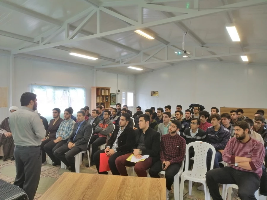 همایش تبیین قضایای لانه جاسوسی(از رویای آمریکایی تاتسخیر جاسوس خانه)