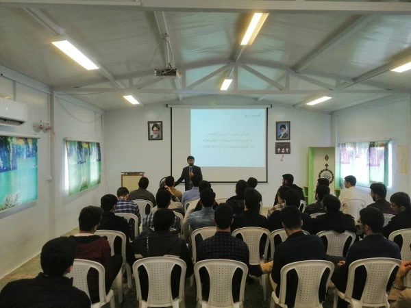 سومین جلسه آموزش روان خوانی و زیبا خوانی قرآن کریم