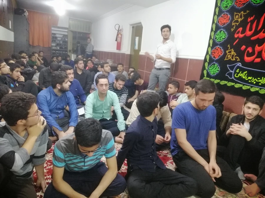 جلسه پرسش و پاسخ مسئولین با دانشجویان سرای دانشجویی