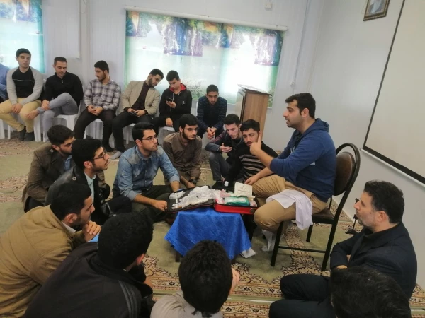 سومین جلسه دوره آموزشی کمک های اولیه ،امداد و نجات 