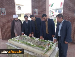 حضور دانشجومعلمان سر  مزارکوچک خان جنگلی