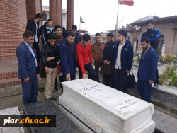 حضور دانشجومعلمان سر  مزارکوچک خان جنگلی