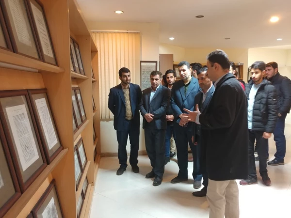 بازدید از نمایشگاه تخصصی اسنادتاریخی نهضت جنگل 