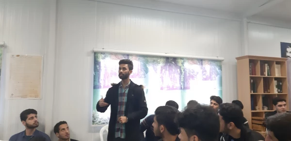 جلسه پرسش و پاسخ مسئولین دانشگاه فرهنگیان با دانشجومعلمان پردیس امام علی (ع) 