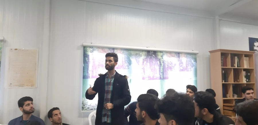 جلسه پرسش و پاسخ مسئولین دانشگاه فرهنگیان با دانشجومعلمان پردیس امام علی (ع) 