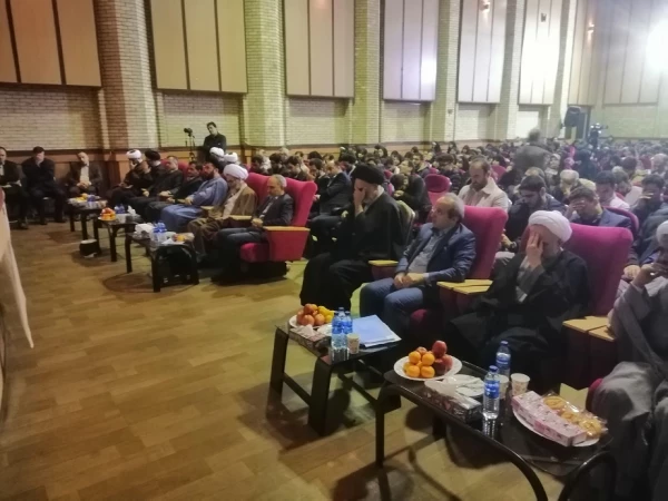 دیدار تشکل های دانشجویی استان گیلان با آیت الله فلاحتی نماینده ولی فقیه امام جمعه رشت و امام جمعه رشت –16آذر98