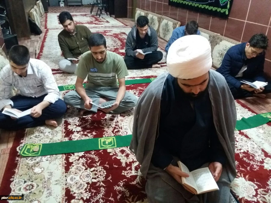 برگزاری دعای هفتگی زیارت عاشورا در سرای دانشجویی