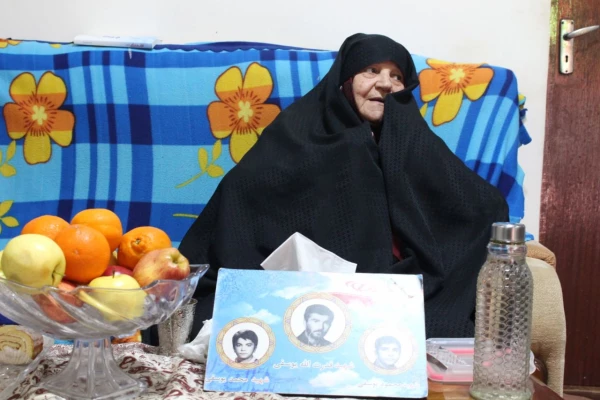 بازدید از خانواده شهیدان یوسفی