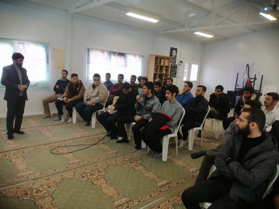 آموزش هفتگی روان خوانی و زیبا خوانی قرآن کریم