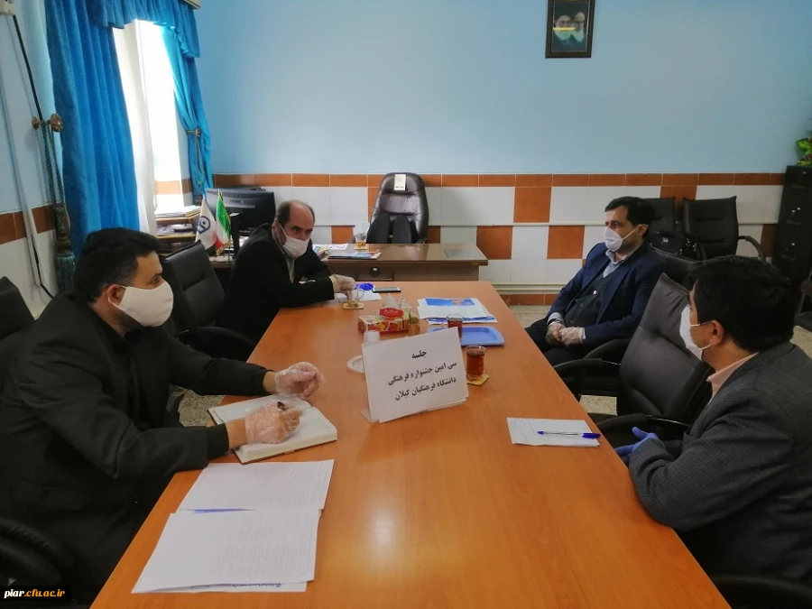 کمیته فرهنگی مبارزه با کرونا