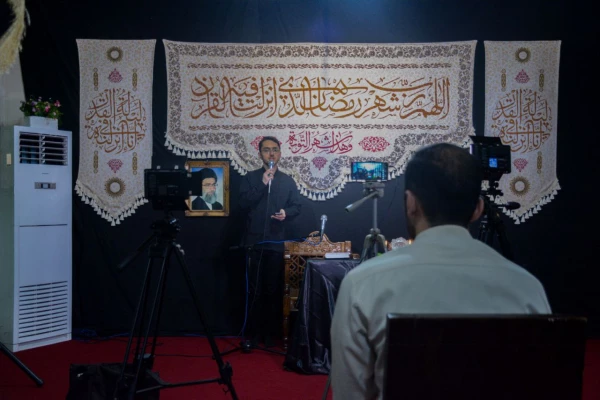 برگزاری جشن باشکوه میلاد کریم اهل بیت (ع)