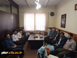 جلسه  مسئول دفتر نهاد مقام معظم رهبری با همکاران شرکتی