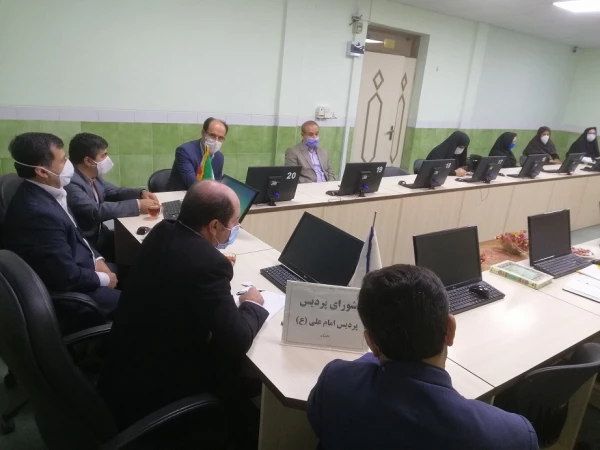 برگزاری جلسه شورای پردیس