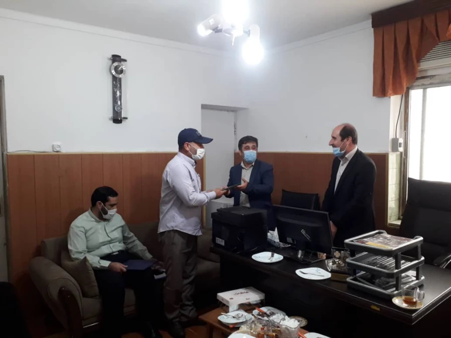 جلسه سرپرستان و تجلیل از آنان