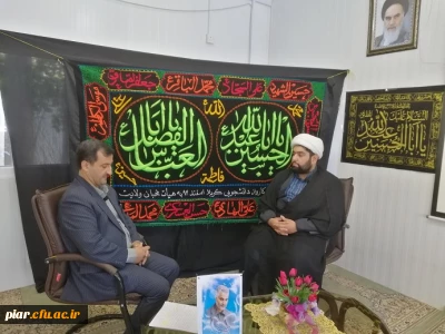 لایو اینستاگرامی دکتر صفری با موضوع جنبه های زیبای ادبی واقعه عاشورا