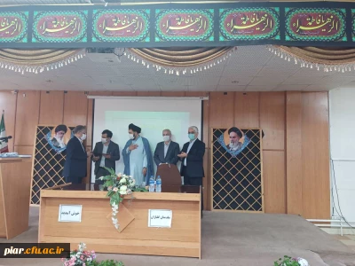 برگزاری مراسم تکریم دکتر احدزاده و معارفه دکتر صفری