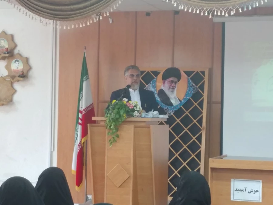 برگزاری مراسم تکریم دکتر احدزاده و معارفه دکتر صفری