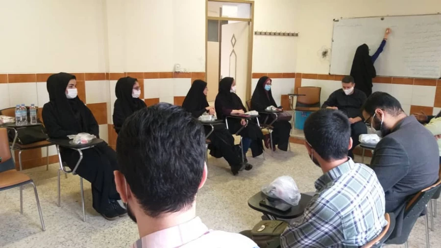 جلسه اول نشست تخصصی نقد شعر