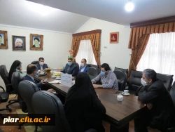 اربعین نماد پیام های معرفتی عاشورا است که هرروز بر درخشش و تازگی آن افزوده می شود. 4