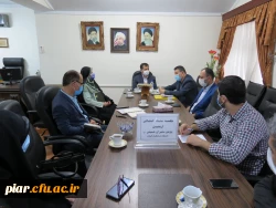 اربعین نماد پیام های معرفتی عاشورا است که هرروز بر درخشش و تازگی آن افزوده می شود. 5