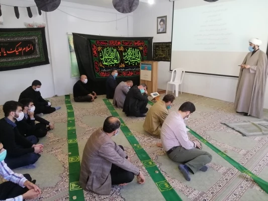 اقامه نماز جماعت با رعایت پروتکل بهداشتی 2