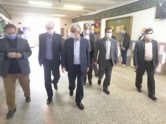 بازدید مدیر کل آموزش و پرورش استان گیلان از روند مصاحبه تخصصی پذیرفته شدگان چندبرابر 10