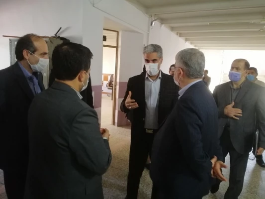 بازدید مدیر کل آموزش و پرورش استان گیلان از روند مصاحبه تخصصی پذیرفته شدگان چندبرابر 11