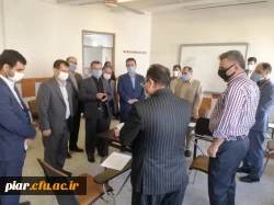 بازدید دکتر احمدی نماینده شریف مردم رشت و عضو کمیسیون آموزش مجلس از روند مصاحبه تخصصی 5