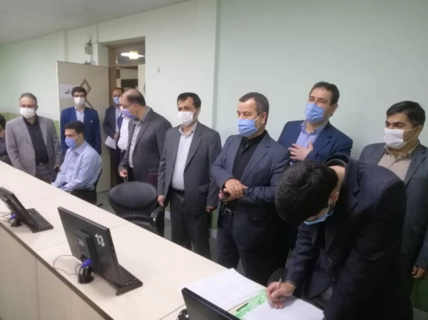 بازدید دکتر احمدی نماینده شریف مردم رشت و عضو کمیسیون آموزش مجلس از روند مصاحبه تخصصی 6