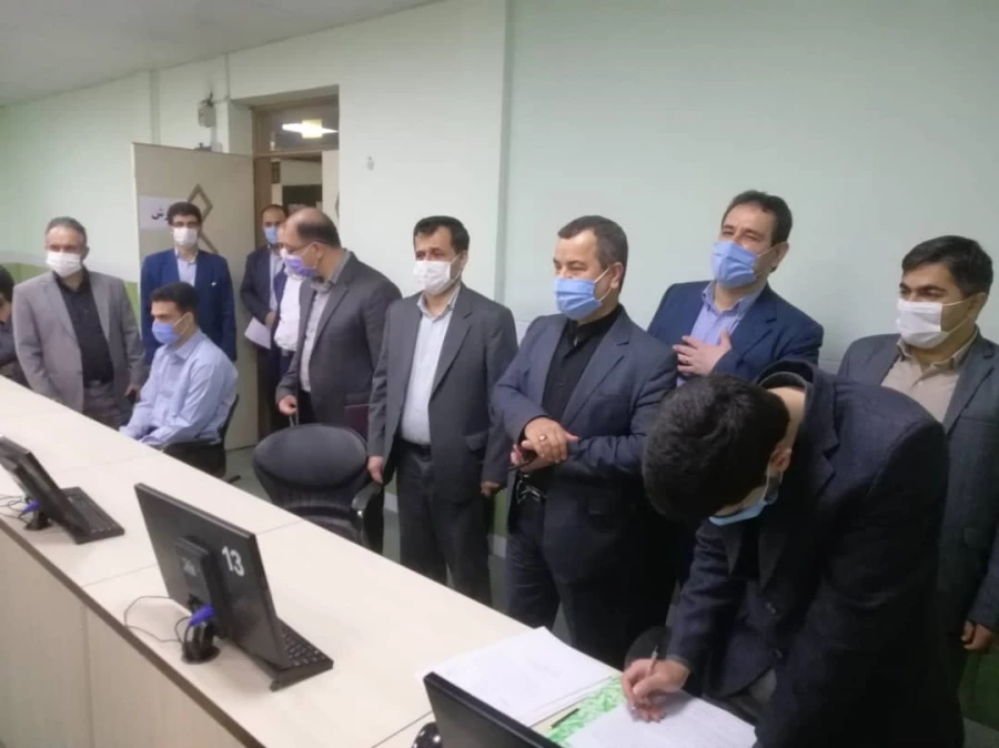 بازدید دکتر احمدی نماینده شریف مردم رشت و عضو کمیسیون آموزش مجلس از روند مصاحبه تخصصی 6