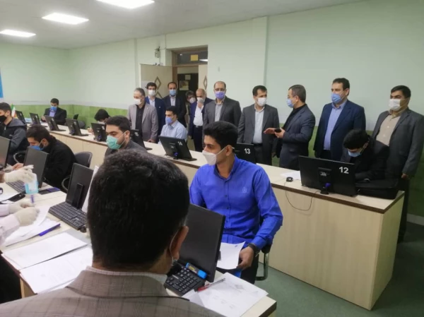 بازدید دکتر احمدی نماینده شریف مردم رشت و عضو کمیسیون آموزش مجلس از روند مصاحبه تخصصی 7